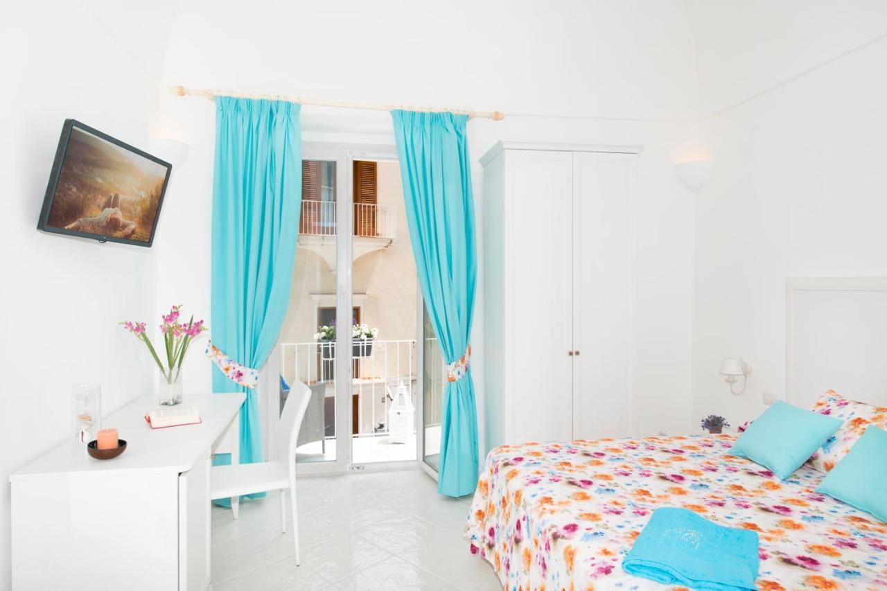 Casa Lucienne Apartment Positano Bagian luar foto
