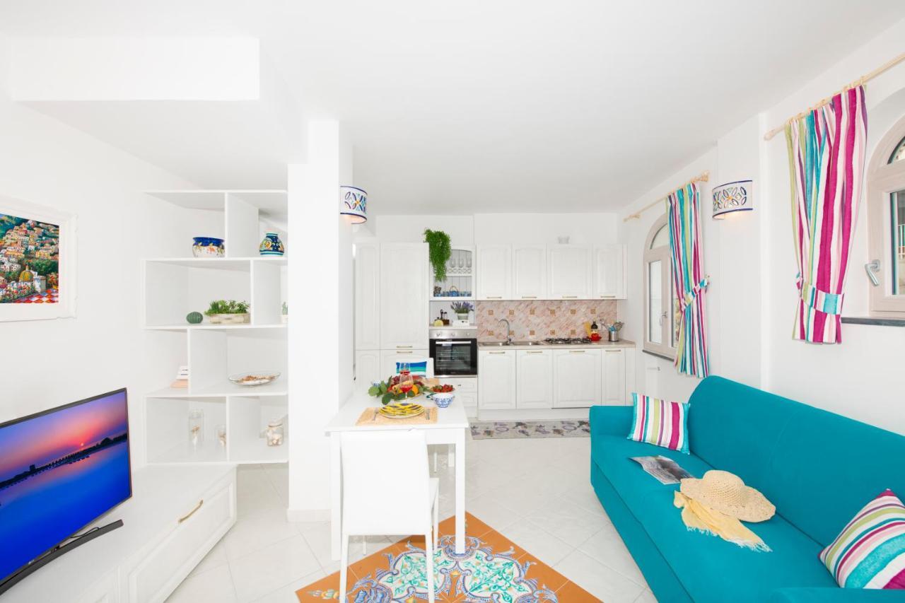 Casa Lucienne Apartment Positano Bagian luar foto