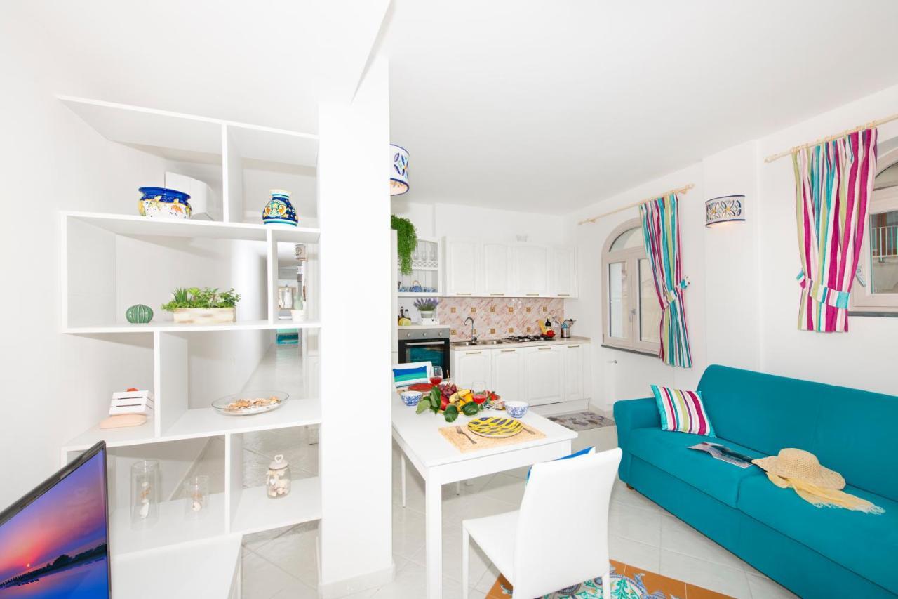 Casa Lucienne Apartment Positano Bagian luar foto