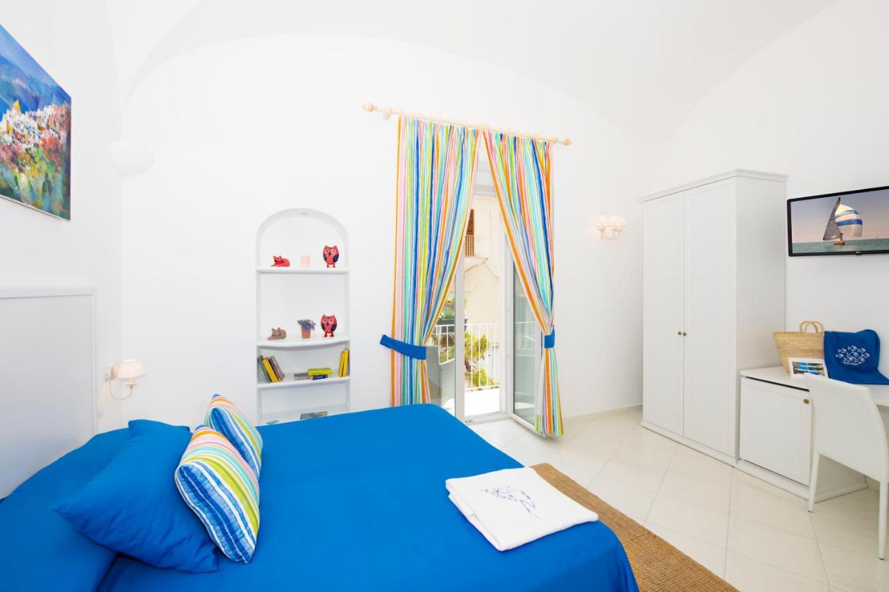 Casa Lucienne Apartment Positano Bagian luar foto